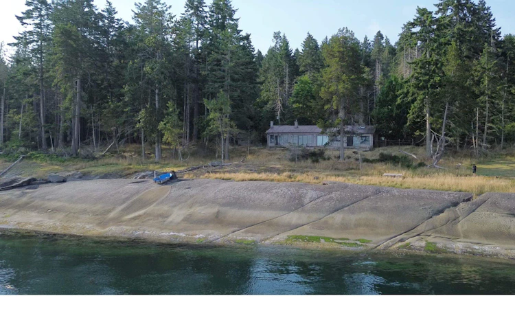 1820 Ellis Road