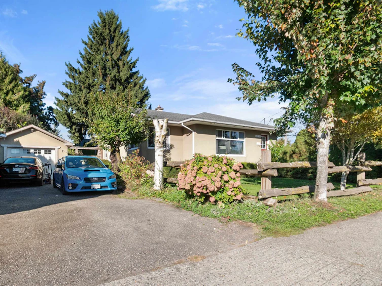 46197 Reece Avenue, Chilliwack, BC, V2P 3A8 - 2