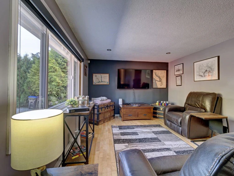 6275 Norwest Bay Road, Sechelt, BC, V7Z 0M5 - 12