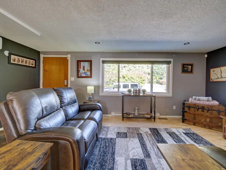 6275 Norwest Bay Road, Sechelt, BC, V7Z 0M5 - 14