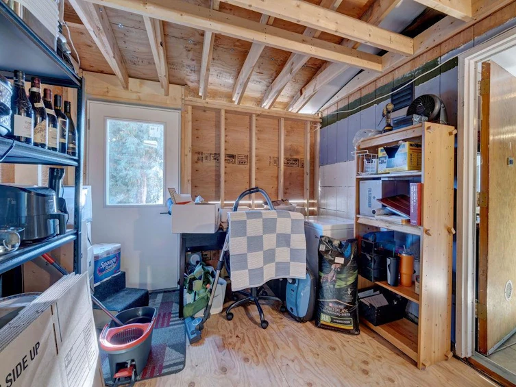 6275 Norwest Bay Road, Sechelt, BC, V7Z 0M5 - 21