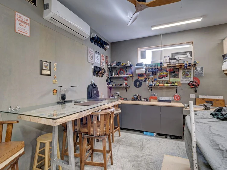 6275 Norwest Bay Road, Sechelt, BC, V7Z 0M5 - 33