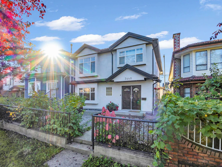 3440 E 25th Avenue, Vancouver, BC, V5R 1K1 - 31