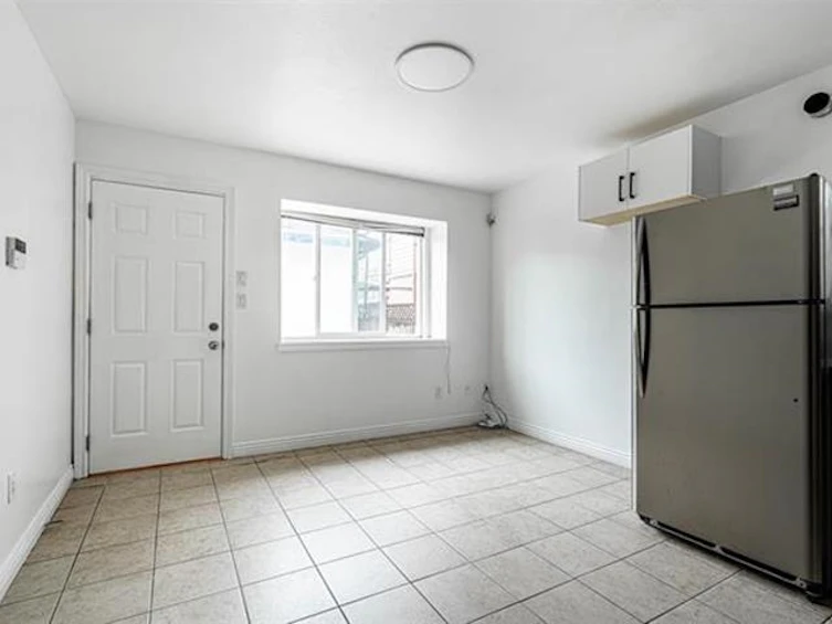 3440 E 25th Avenue, Vancouver, BC, V5R 1K1 - 20