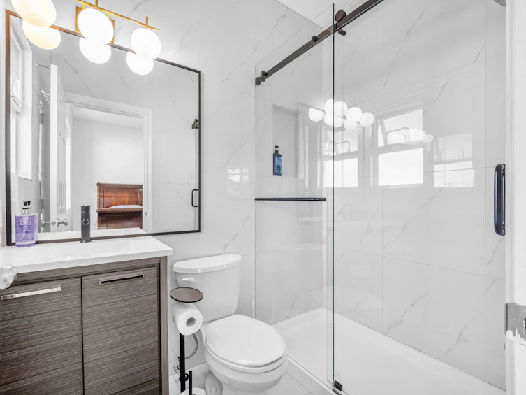 3440 E 25th Avenue, Vancouver, BC, V5R 1K1 - 12