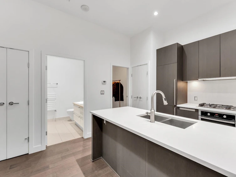 268 W 1st Avenue, Vancouver, BC, V5Y 3T2 - 9