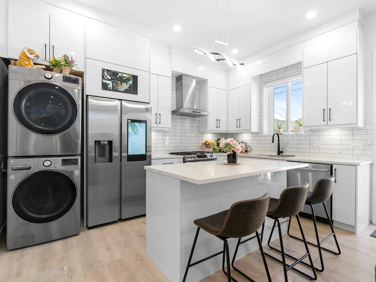 465 E 57th Avenue, Vancouver, BC, V5X 1S8 - 15