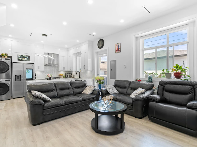 465 E 57th Avenue, Vancouver, BC, V5X 1S8 - 5