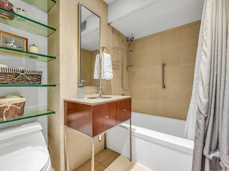 903-710 Chilco Street, Vancouver, BC, V6G 2P9 - 22
