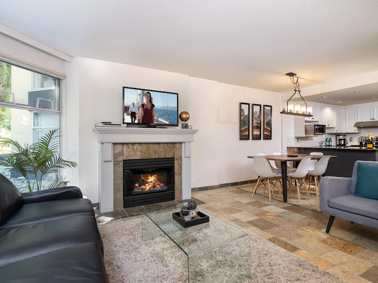 212-4910 Spearhead Place, Whistler, BC, V0N 1B4 - 5