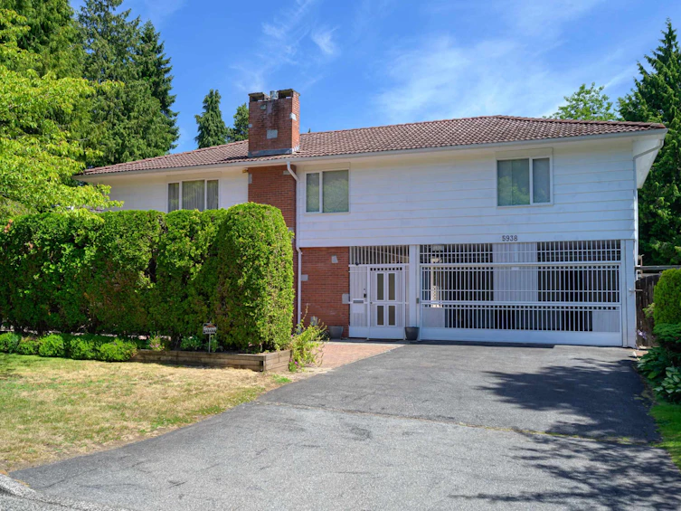 5938 Holland Street, Vancouver, BC, V6N 2B3 - 3