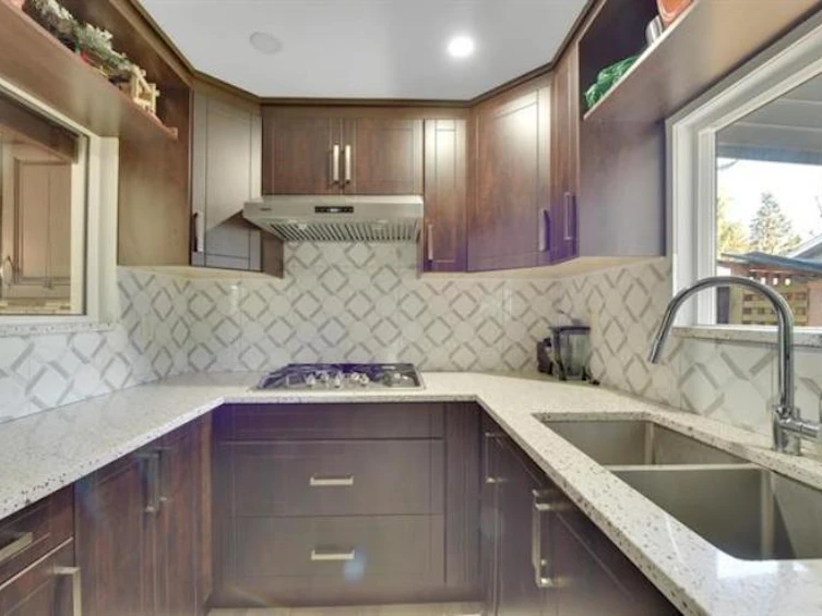 9068 146a Street, Surrey, BC, V3R 6X7 - 22