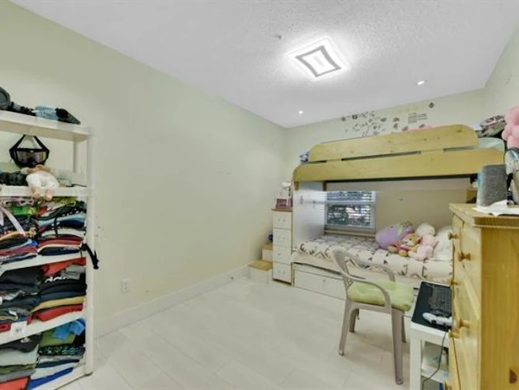 9068 146a Street, Surrey, BC, V3R 6X7 - 24