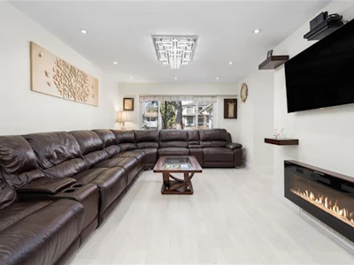 9068 146a Street - 2
