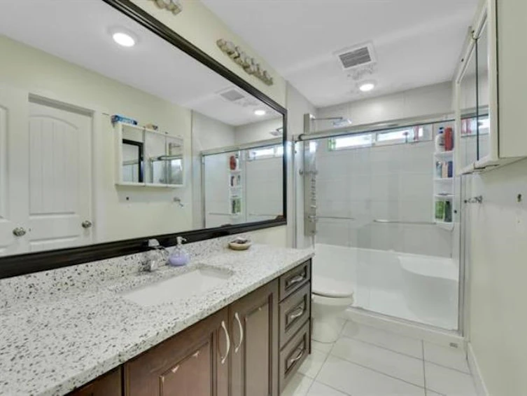 9068 146a Street, Surrey, BC, V3R 6X7 - 27