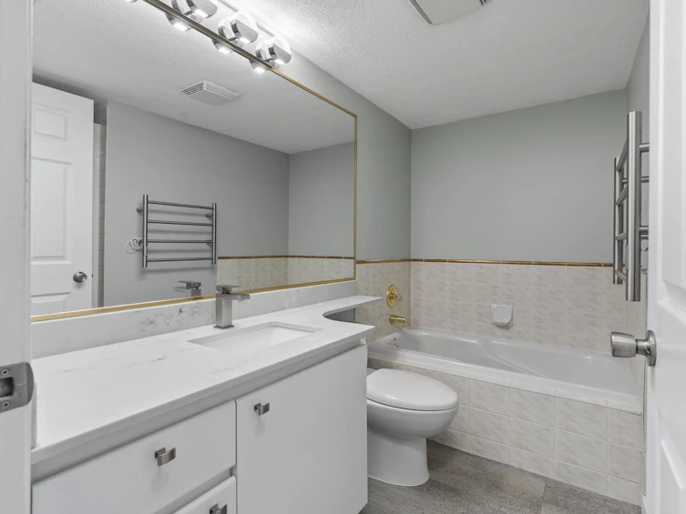 1116 O'flaherty Gate, Port Coquitlam, BC, V3C 6H2 - 17