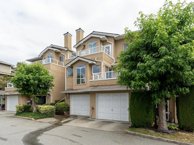 1116 O'flaherty Gate, Port Coquitlam, BC, V3C 6H2 - 2