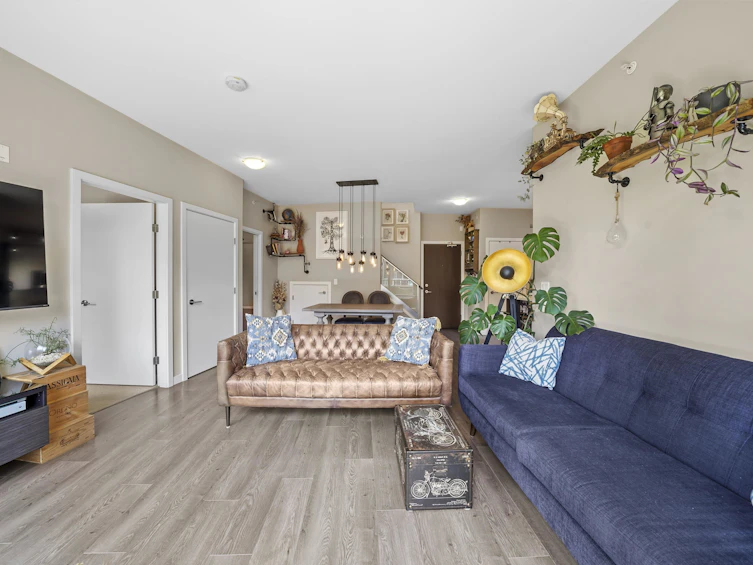 404-20 E Royal Avenue, New Westminster, BC, V3L 0G9 - 10