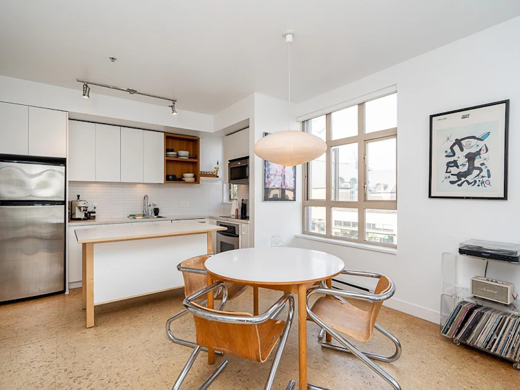 303-2828 Main Street, Vancouver, BC, V5T 3G2 - 8