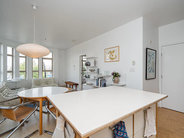 303-2828 Main Street, Vancouver, BC, V5T 3G2 - 7