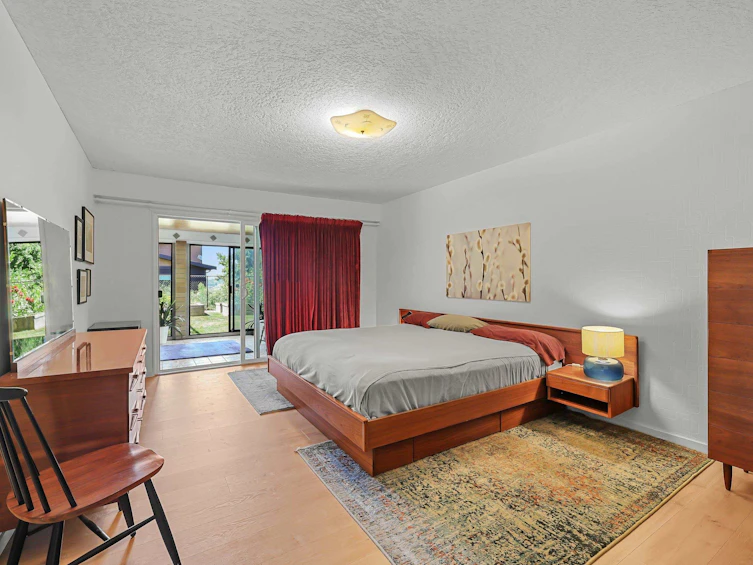 12529 104 Avenue, Surrey, BC, V3V 3H5 - 14
