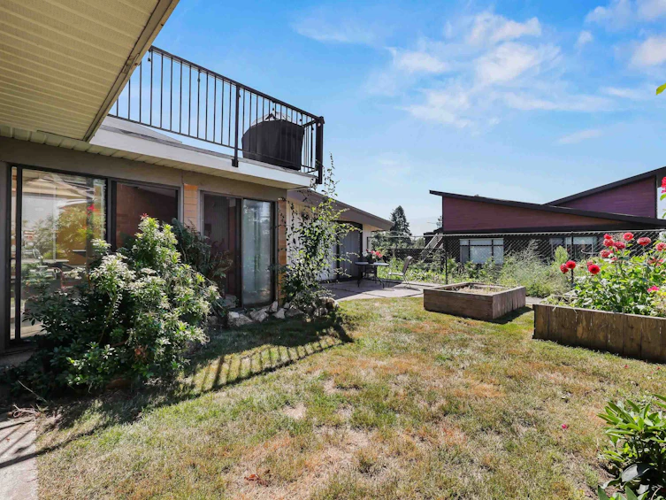 12529 104 Avenue, Surrey, BC, V3V 3H5 - 37