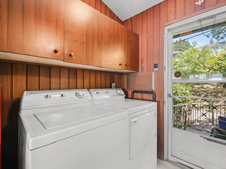 12529 104 Avenue, Surrey, BC, V3V 3H5 - 25