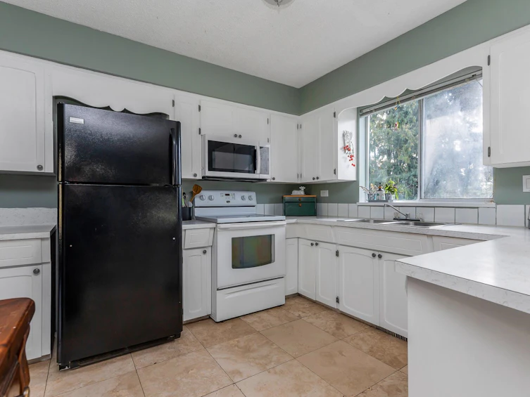 33160 Best Avenue, Mission, BC, V2V 2T1 - 3