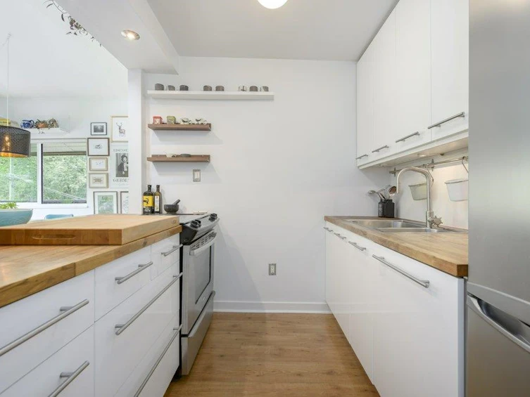 305-1622 Frances Street, Vancouver, BC, V5L 1Z4 - 8