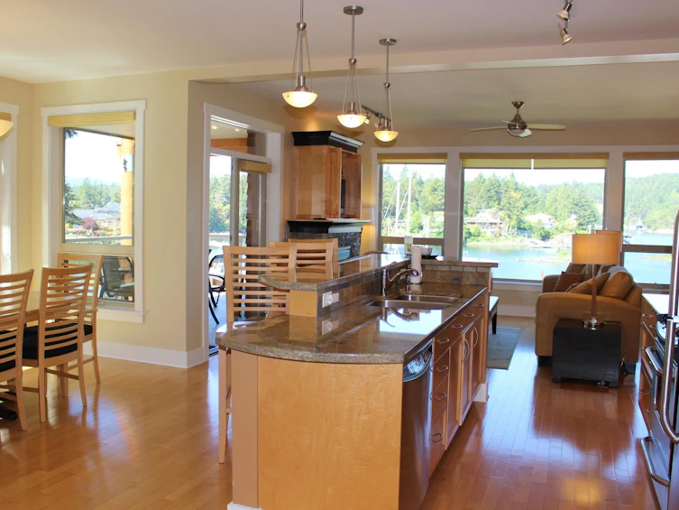 18D-12849 Lagoon Road, Pender Harbour Egmont, BC, V0N 2H0 - 2