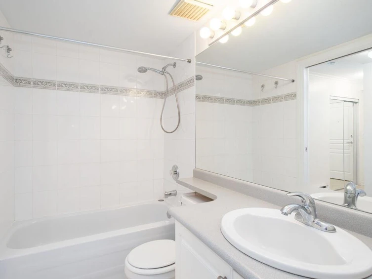 402-4181 Norfolk Street, Burnaby, BC, V5G 1E8 - 9