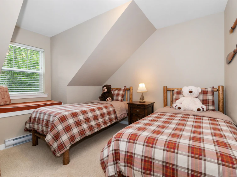 1820 Ravenwood Trail, Cultus Lake, BC, V2R 0E1 - 22