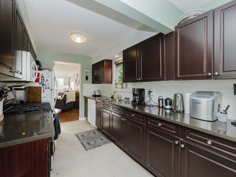 765 Cascade Crescent, Gibsons, BC, V0N 1V9 - 11