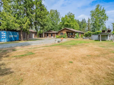 26559 58 Avenue - 4