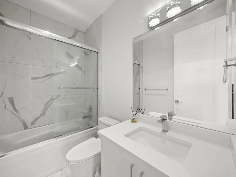 7697 Ulster Street, Burnaby, BC, V5E 2G1 - 16