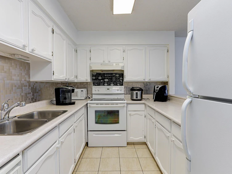 205-7831 No. 1 Road, Richmond, BC, V7C 1T7 - 12