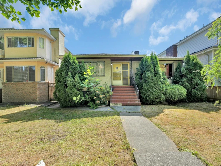 5338 Chambers Street, Vancouver, BC, V5R 3M1 - 18