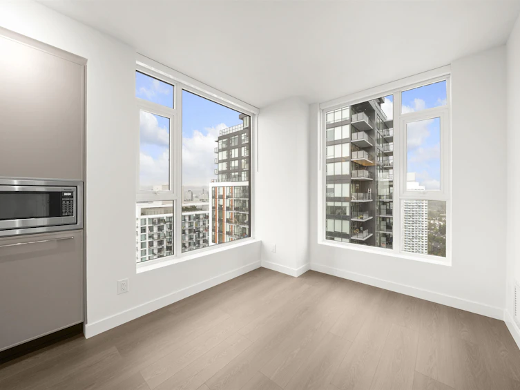 3503-13745 George Junction, Surrey, BC, V3T 4Y3 - 11