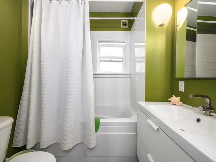 2633 Venables Street, Vancouver, BC, V5K 2R4 - 12