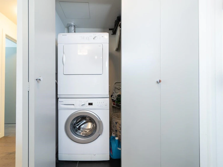 811-161 W Georgia Street, Vancouver, BC, V6B 0K9 - 12