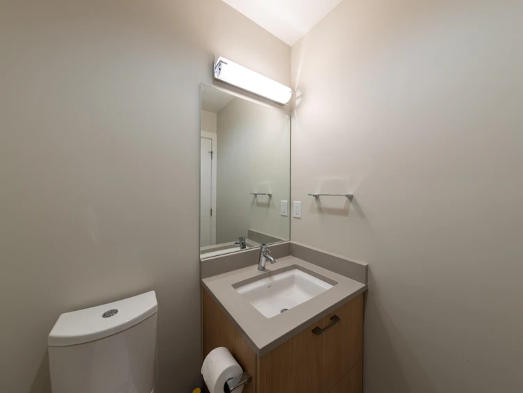 212-1738 55a Street, Delta, BC, V4M 0A9 - 7