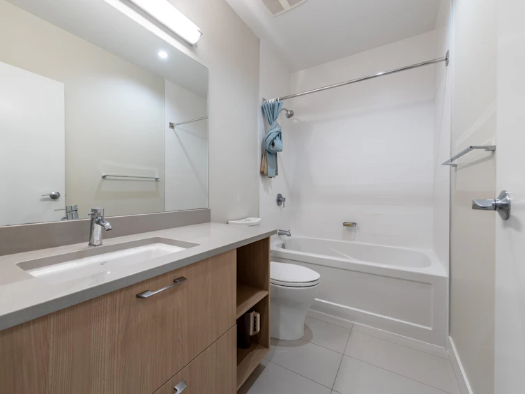 212-1738 55a Street, Delta, BC, V4M 0A9 - 9