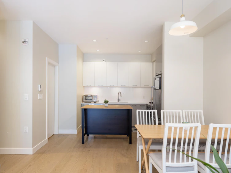 212-1738 55a Street, Delta, BC, V4M 0A9 - 3