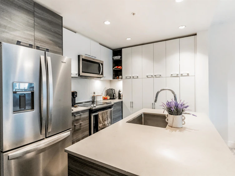 408-10603 140 Street, Surrey, BC, V3T 0M8 - 4