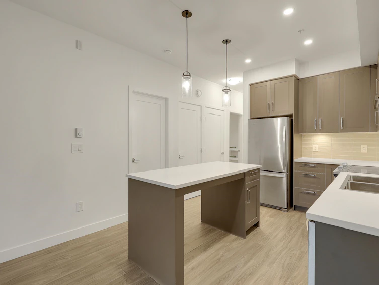 208-18811 72 Avenue, Surrey, BC, V4N 6W7 - 13
