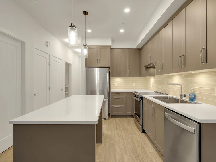 208-18811 72 Avenue, Surrey, BC, V4N 6W7 - 14