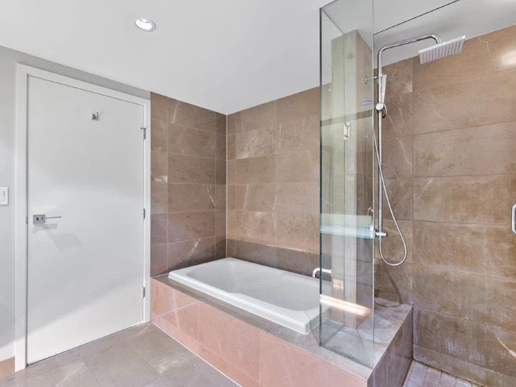 2005-8 Smithe Mews, Vancouver, BC, V6B 0A5 - 10