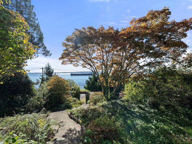 3721 Sunset Lane, West Vancouver, BC, V7V 1N3 - 11