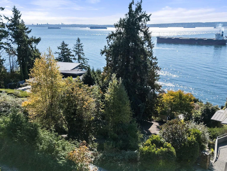 3721 Sunset Lane, West Vancouver, BC, V7V 1N3 - 34