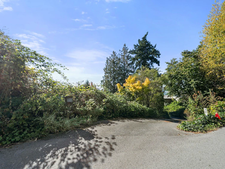 3721 Sunset Lane, West Vancouver, BC, V7V 1N3 - 8